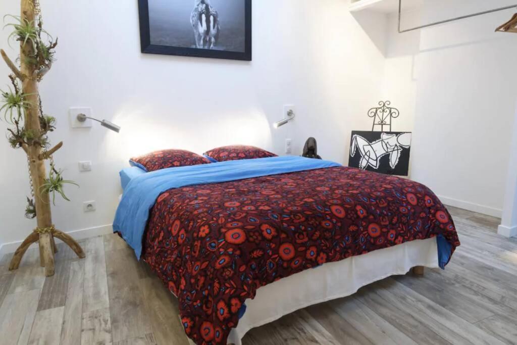 Reims Centre : Appartement Lumineux Et Atypique 46, Place D'Erlon エクステリア 写真